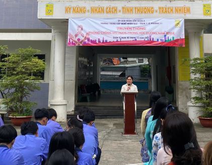 BUỔI TRUYỀN THÔNG  “PHÒNG, CHỐNG HIV/AIDS TRONG HỌC ĐƯỜNG NĂM 2024”