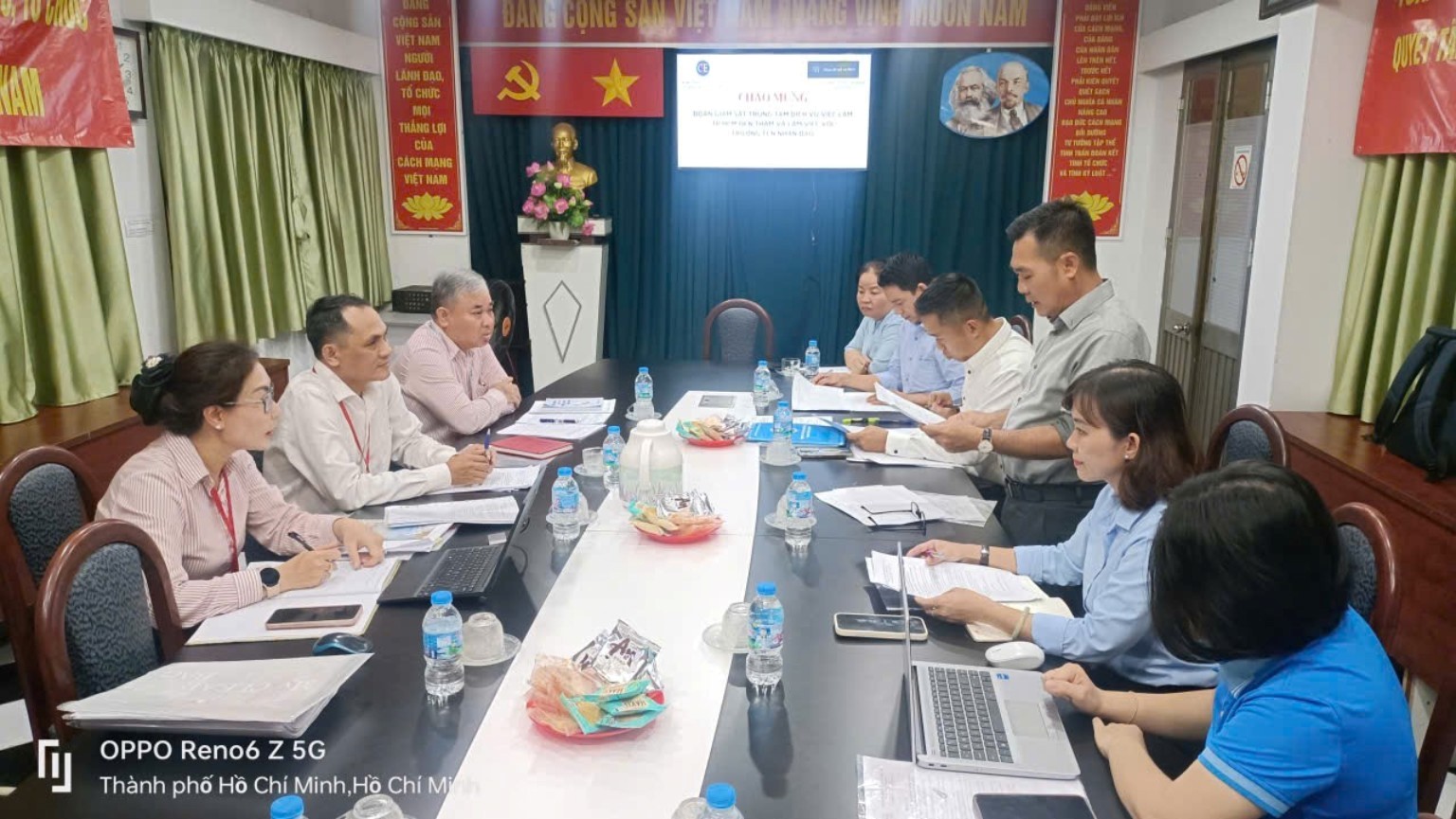 ĐOÀN GIÁM SÁT TRUNG TÂM DỊCH VỤ VIỆC LÀM TP.HCM THĂM VÀ LÀM VIỆC TẠI TRƯỜNG TCN NHÂN ĐẠO